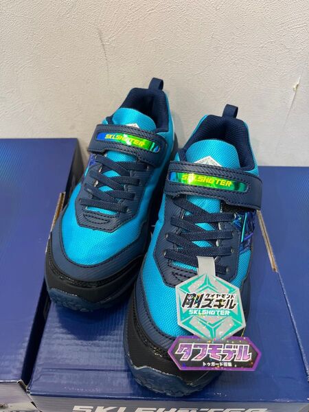 値下げ新品/未使用ムーンスター:スキルシュター:ジュニアスニーカー23.0