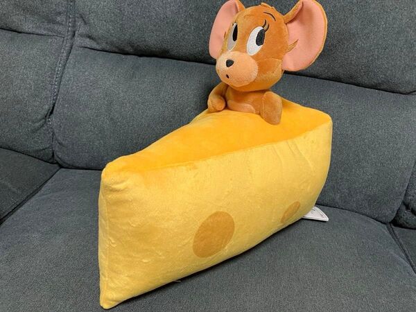 トムとジェリー めちゃもふぐっとぬいぐるみ 新品タグ付き yummy cheese