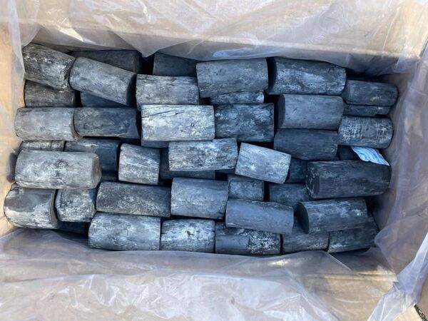 ベトナム備長炭C1荒丸大(2箱×15KG)