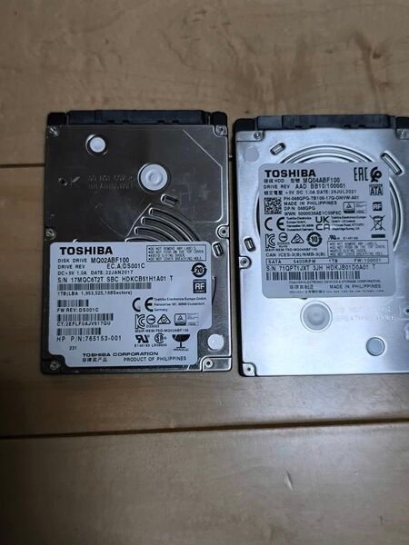 最終価格 TOSHIBA 東芝 1TB 2.5 MQ04ABF100 MQ02ABF100 の2枚セット