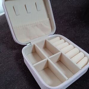 薄桃色 アクセサリーポーチ ケース BOX プレゼント 旅行 推し活 アクセサリーケース