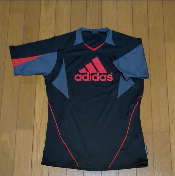 adidas アディダス メンズTシャツ 半袖シャツ Mサイズ 美品!