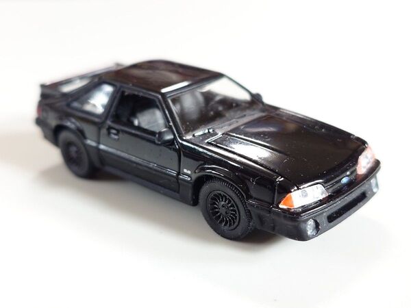 GREENLIGHT FORD MUSTANG 1989 ミニカー ブラック 1/64