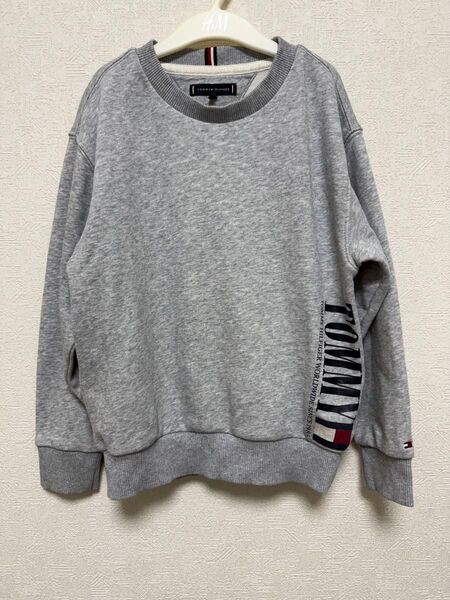 TOMMY HILFIGER トップス 122cm
