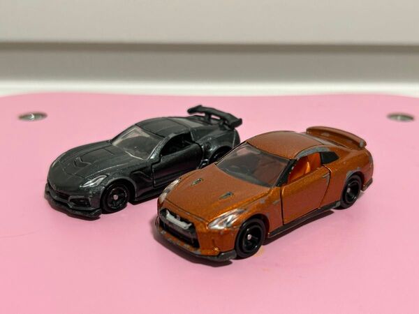 トミカ No23 日産 GT-R No31 シボレー コルベット 2台セット