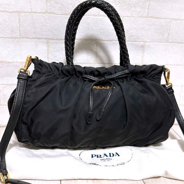 《美品》PRADA(プラダ)2wayバッグ