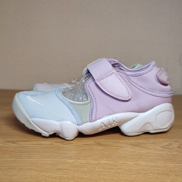 大人気 NIKE AIR RIFT BR "Pastel Color" W23
