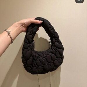 ZARA キルティングバッグ