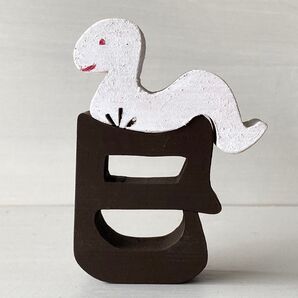 ハンドメイド 干支の組み木(色付き) ヘビ