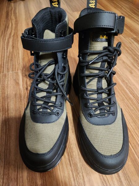 Dr.Martens COMBS TECH ブーツ オリーブ 26.5cm