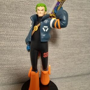 【匿名配送】 ワンピース THE出航 ロロノア ゾロ フィギュア