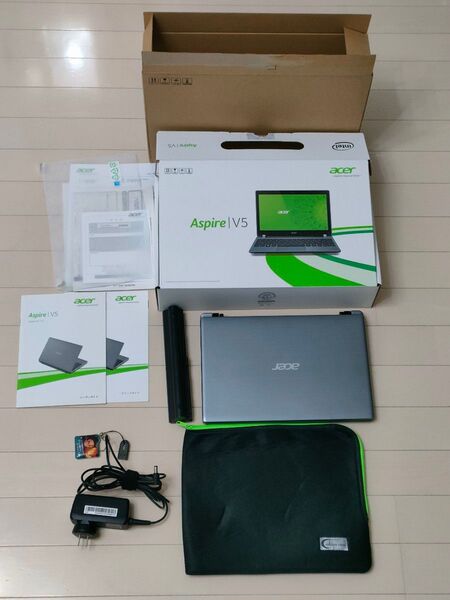 Acer Aspire V5 ノートパソコン Corei5 SSD256GB RAM実装8GB