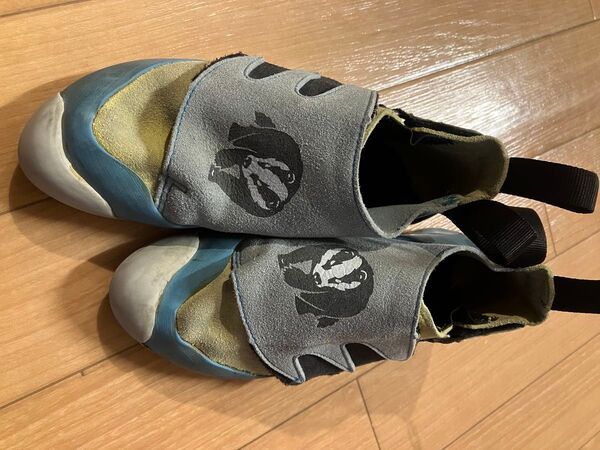 クライミングシューズ ボルタリング キッズ