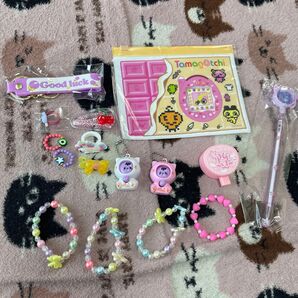 子ども アクセサリーなど まとめ売り ブレスレット キーホルダー