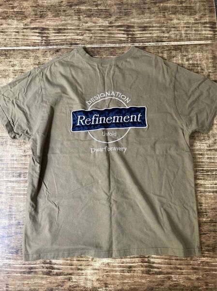 バックプリントTシャツ カーキ