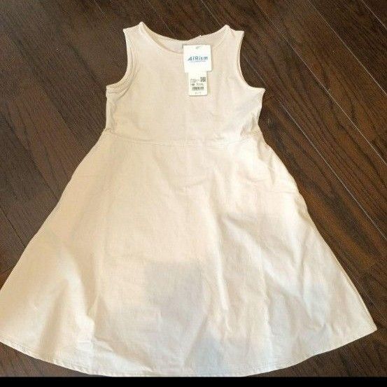 ユニクロ ワンピース 新品 タグ付き 130