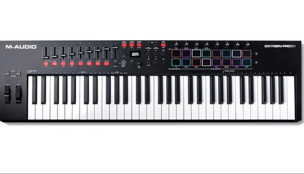 M-AUDIO OXYGEN PRO61 MIDIキーボード