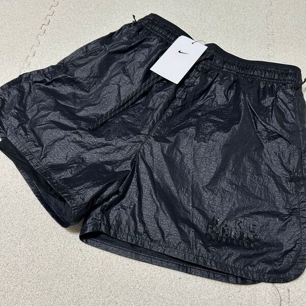 新品未使用 ナイキ NIKE ランニング ディビジョン ハーフパンツ S メンズ