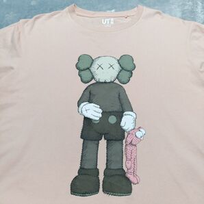 UNIQLO KAWS セサミストリート tシャツ メンズXL ピンク エルモ