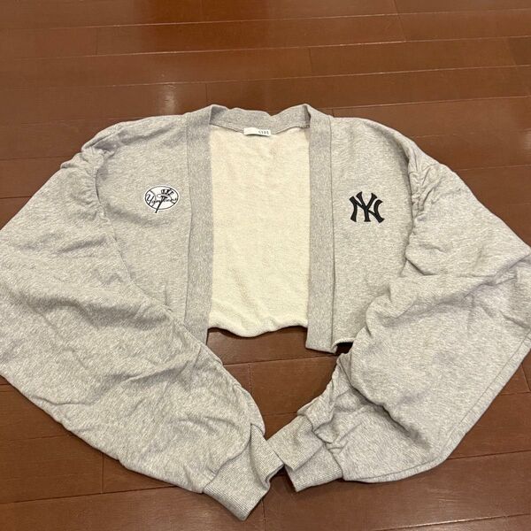 GYDA×MLBルーズスウェットカーディガン
