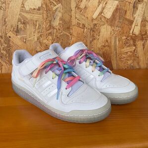美品 adidas フォーラム ロー 25cm