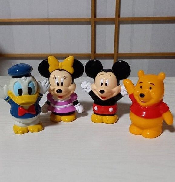ディズニー 貯金箱 4体セット ミッキー&ミニー&ドナルド&プーさん