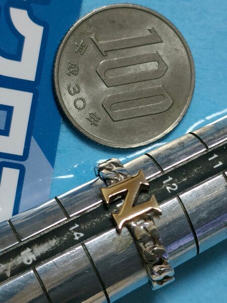 シルバーと10KのN型リング