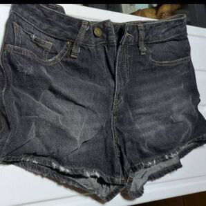 デニムショートパンツ ダメージ加工 ブラック系