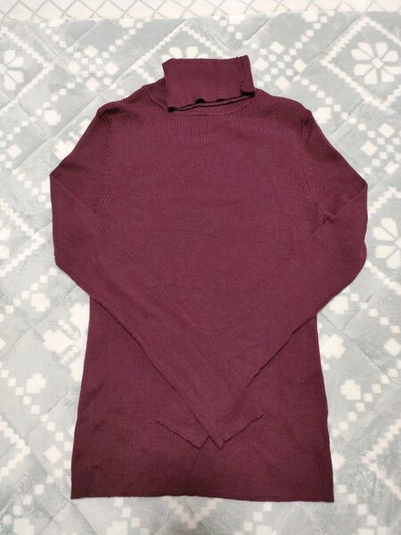 UNIQLO ユニクロ タートルネック ニット