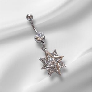 ボディピアス 星 へそピアス
