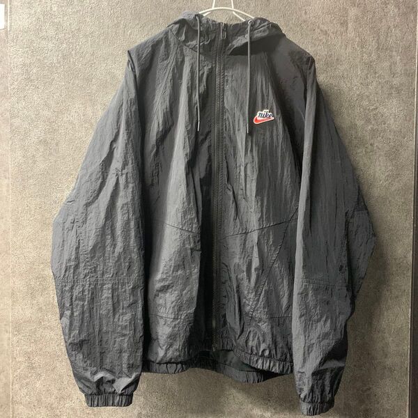 105/XL NIKE マウンテンパーカー ナイロンジャケット ブラック メンズ