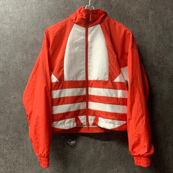 XSサイズ adidas アディダス ショート丈 ナイロンジャケット ウインドブレーカー レッド レディース