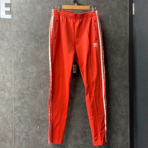 SALE Lサイズ adidas アディダス トラックパンツ ジャージパンツ レッド