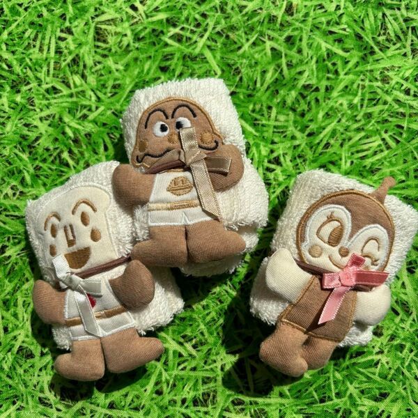 ドキンちゃん、しょくぱんまん、カレーパンマン ハンドタオル 3枚セット