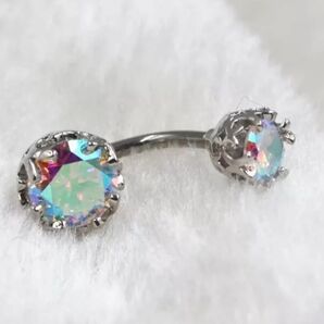 へそピアス オーロラ 王冠