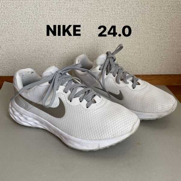 Nike トレーニングシューズ ホワイト/グレー