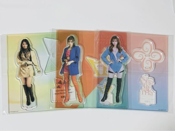 Girls2 アクリルスタンド