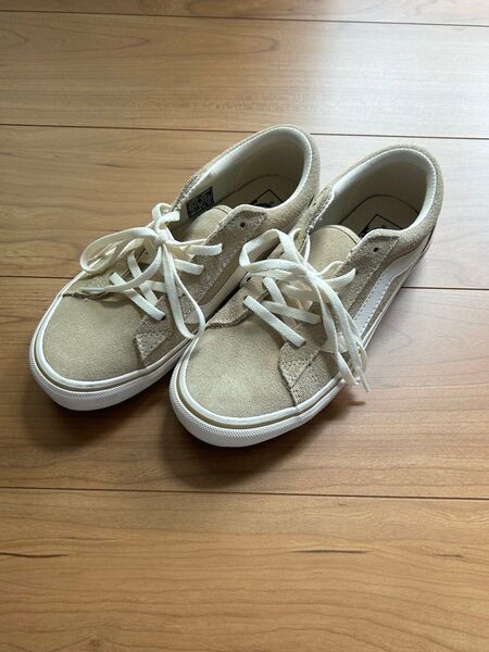Vans ベージュ スエード ローカットスニーカー 22.5cm