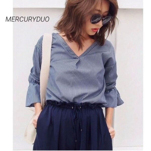 MERCURYDUO ストライプ バックレースアップ ブラウス ネイビー