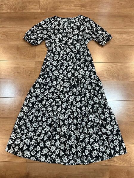 No.76 GU 花柄ロングワンピース