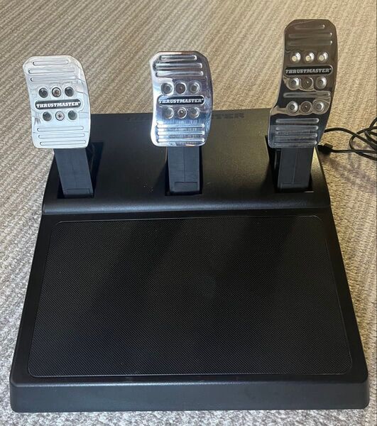 Thrustmaster T3PA 3ペダル