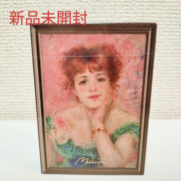 ミルフィー 絵画アイシャドウパレット 12 女優ジャンヌ・サマリーの肖像 新品未開封