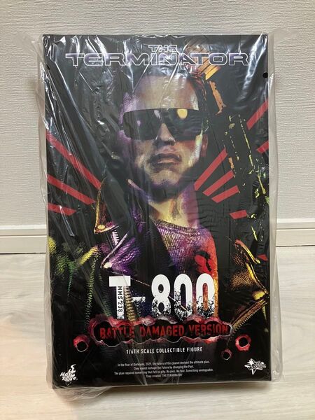 新品未開封品 ホットトイズ ターミネーター 1/6スケール T-800 バトルダメージ版 ホットトイズ