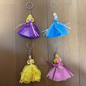 ディズニー ドレス キーチェーン プリンセス