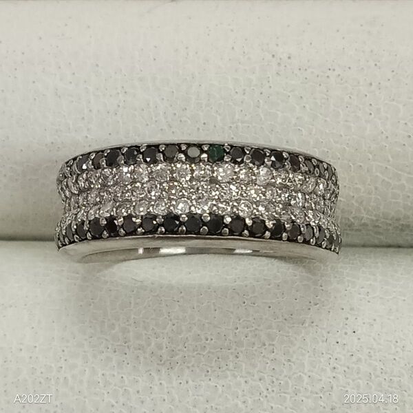 ★サイズ11号★K18WGブラックダイヤモンドリング★トータル1.00ct