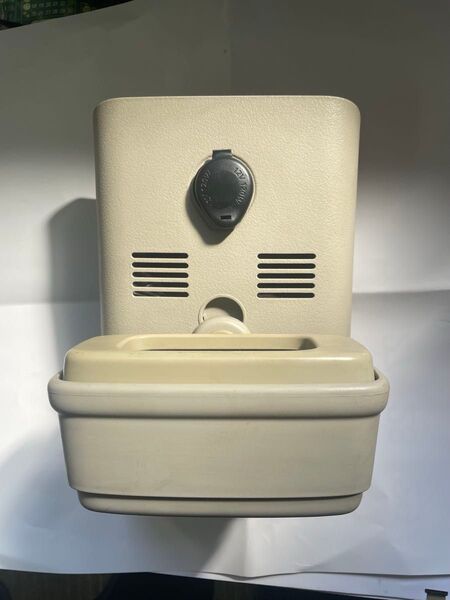 EKワゴン H82W ロア センターコンソール ボックス付8010A113ZZ