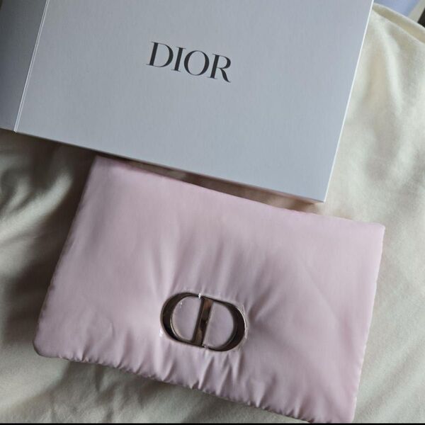 Dior ピンク クラッチ ポーチ 新作 ノベルティ ディオール