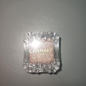 新品未使用 キャンメイク CANMAKE シティライトアイズ 04 シャモアピンク