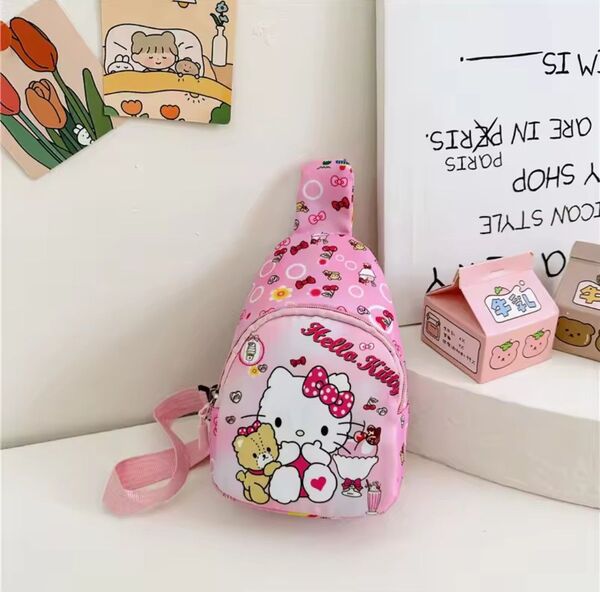☆最終価格☆ ラスト1点 未使用 ハローキティ ショルダーバッグ キッズ