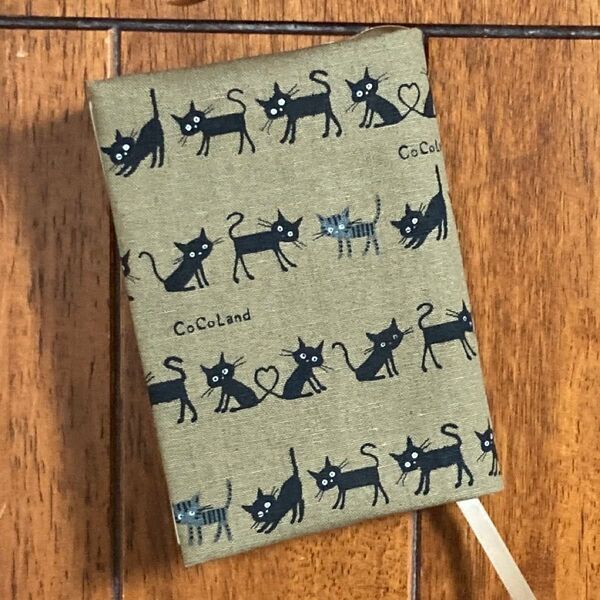 文庫本用 ココランド クロネコ柄 キジ猫柄ブックカバー☆ハンドメイド